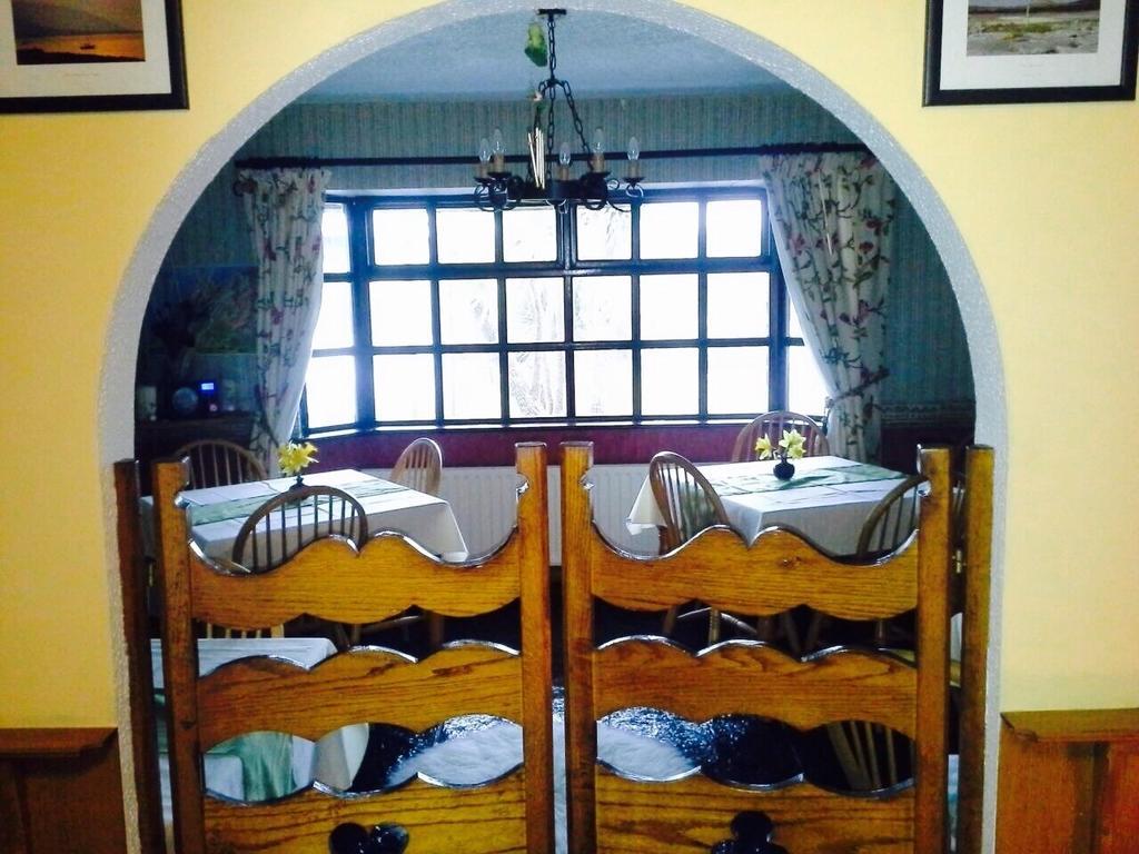 Barkers Accommodation Spanish Point Ngoại thất bức ảnh