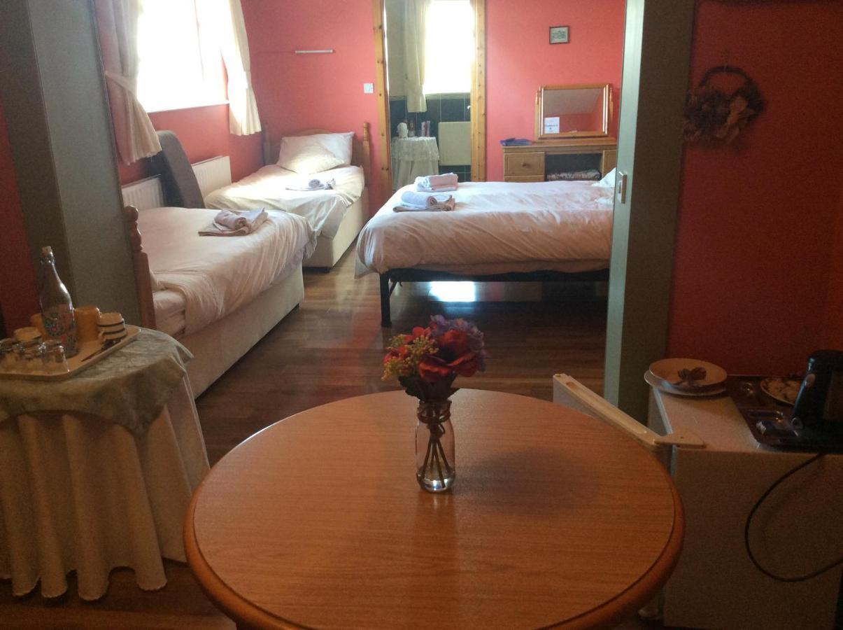 Barkers Accommodation Spanish Point Ngoại thất bức ảnh